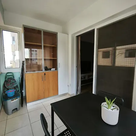 Apartment Renovated 2br Near Mackenzie - New Sunrise 105