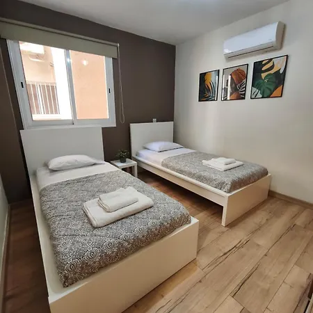 Renovated 2br Near Mackenzie - New Sunrise 105 Apartment