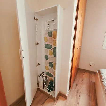 Renovated 2br Near Mackenzie - New Sunrise 105 Apartment